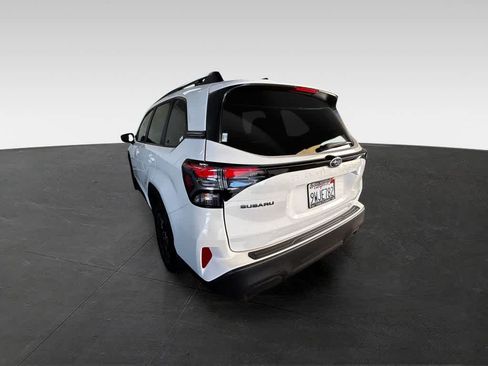 Certified 2026 Subaru Forester Premium AWD/4WD image 5