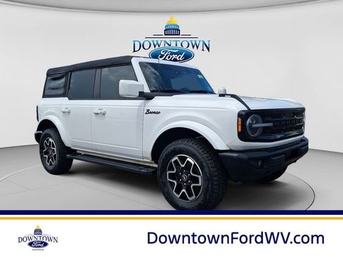 Used 2024 Ford Bronco Outer Banks AWD/4WD image 1