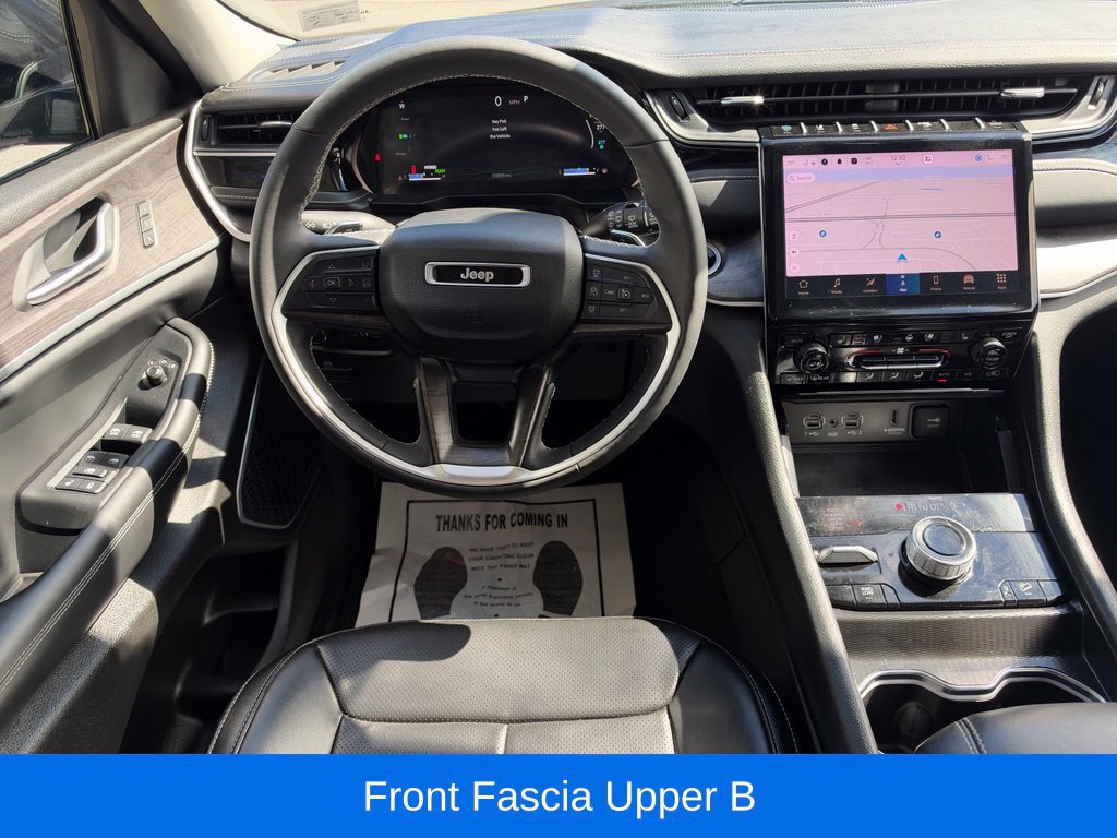 Used 2023 Jeep Grand Cherokee 30th Anniversary AWD/4WD image 19
