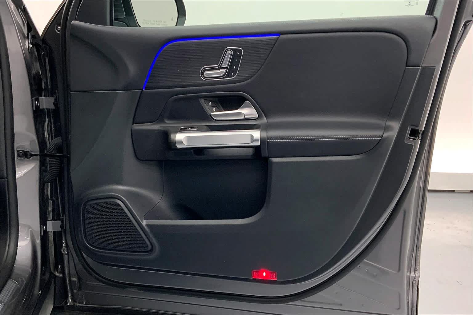 Certified 2023 Mercedes-Benz GLB 250 image 26
