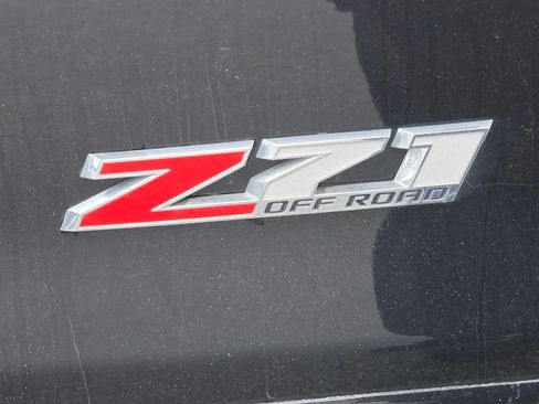 Used 2018 Chevrolet Silverado 2500 LTZ w/ Duramax Plus Package image 46