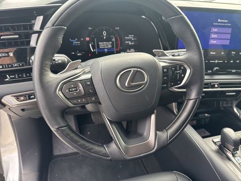 Used 2025 Lexus RX 350 Premium w/ Accessory Package (K3) FWD image 30