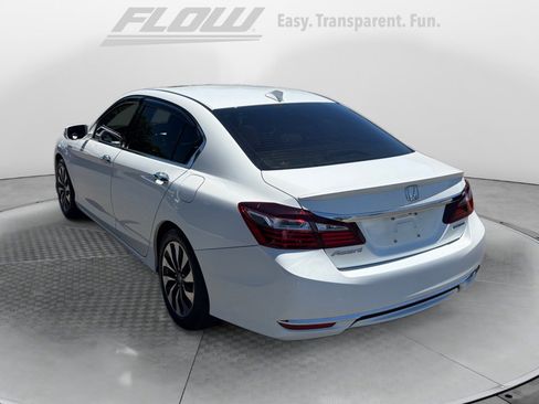 Used 2017 Honda Accord EX-L image 6