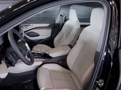 New 2026 Audi A6 Prestige image 6