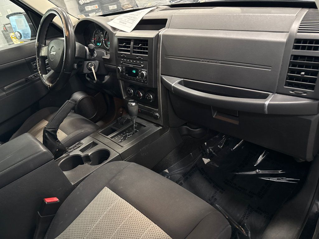 Used 2010 Jeep Liberty Sport w/ Popular Equipment Group AWD/4WD image 16