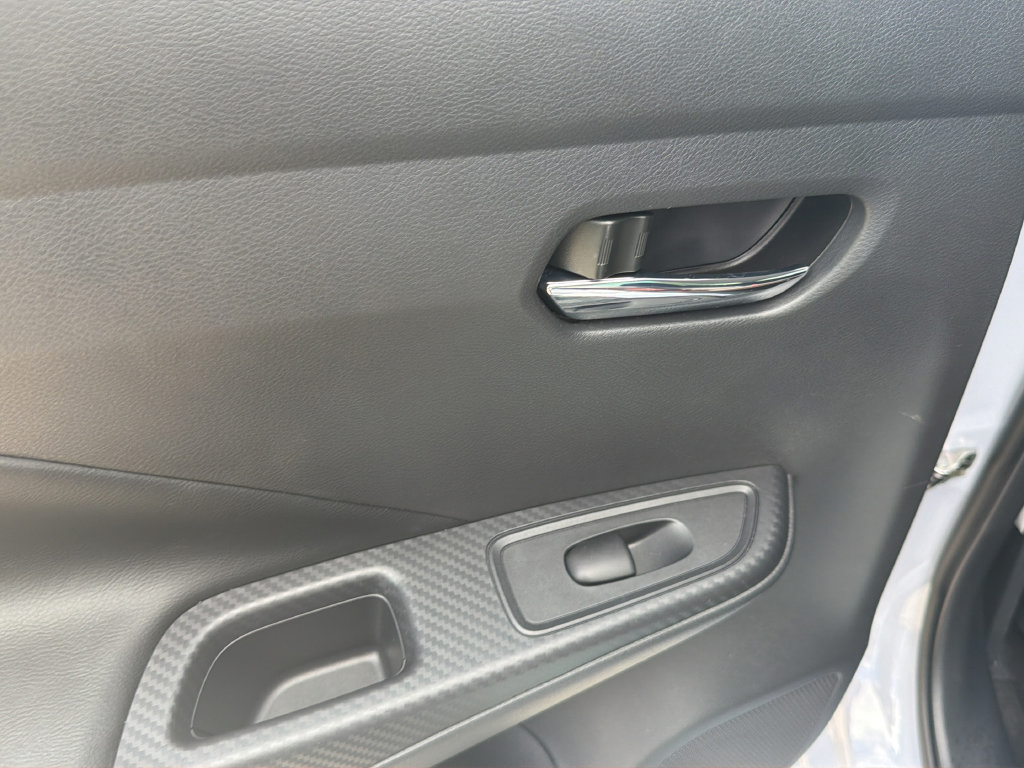 Certified 2024 Nissan Versa SR w/ Trunk Package FWD image 25