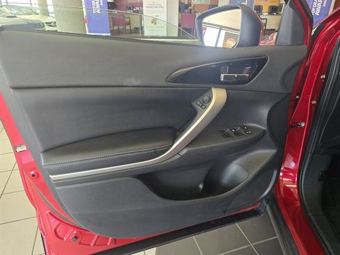 Used 2024 Mitsubishi Eclipse Cross SE AWD/4WD image 7