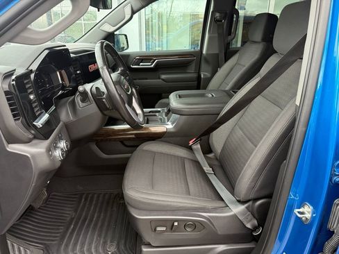 Used 2022 GMC Sierra 1500 Elevation w/ X31 Off-Road Package image 7