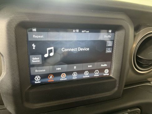 Used 2020 Jeep Gladiator Sport w/ Quick Order Package 24S AWD/4WD image 14