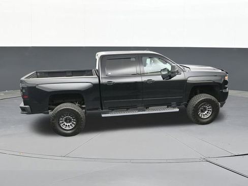 Used 2017 Chevrolet Silverado 1500 LTZ Z71 w/ LTZ Plus Package AWD/4WD image 67