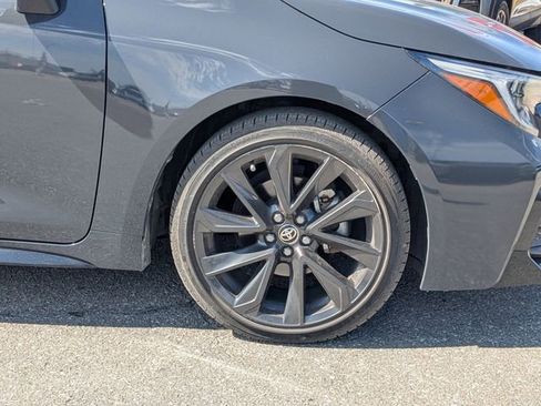 Used 2024 Toyota Corolla SE w/ SE Premium Package image 12