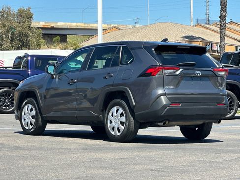 Used 2024 Toyota RAV4 LE image 3