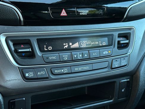 Certified 2023 Honda Passport EX-L image 16