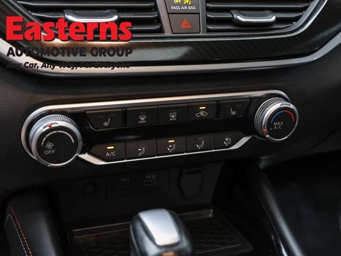 Used 2023 Nissan Altima 2.5 SR w/ SR Premium Package FWD image 20