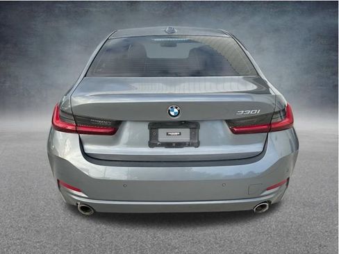 Used 2023 BMW 330i Sedan w/ Premium Package RWD image 6