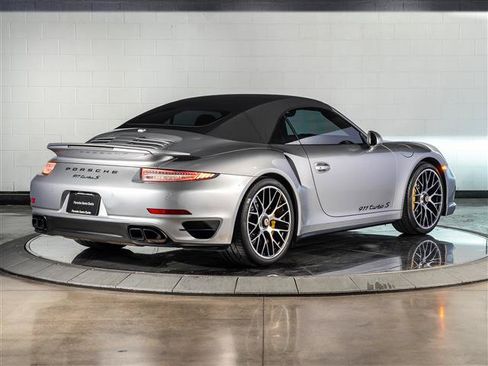 Used 2014 Porsche 911 Turbo S AWD/4WD image 15
