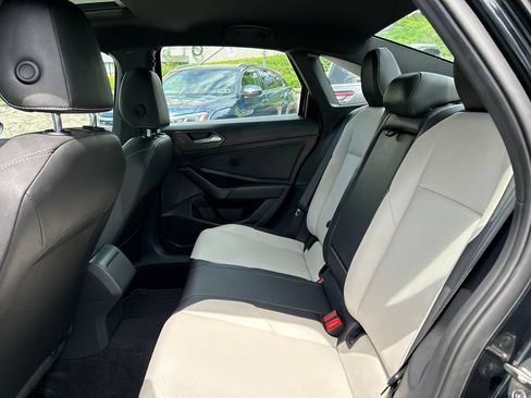 Used 2021 Volkswagen Jetta R-Line FWD image 24