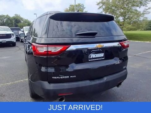 Used 2021 Chevrolet Traverse LS AWD/4WD image 7