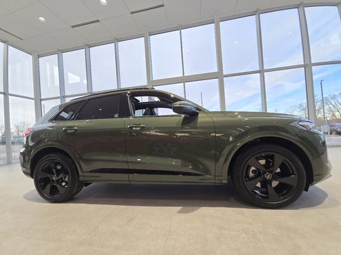 New 2025 Audi Q5 Prestige image 26