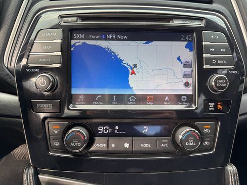 Used 2017 Nissan Maxima 3.5 SL image 25