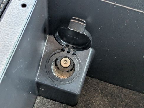 Used 2021 Subaru Outback Limited XT image 33