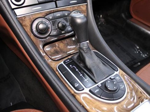 Used 2007 Mercedes-Benz SL 550 image 17