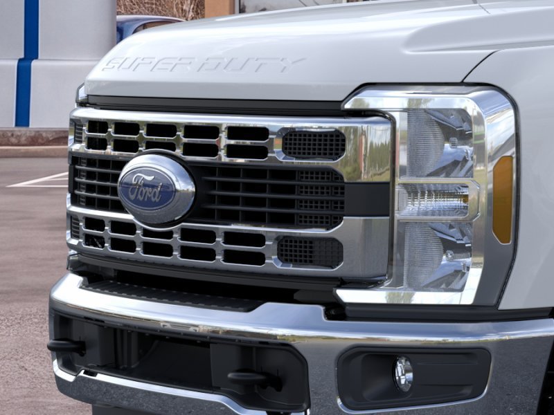 New 2025 Ford F350 XL w/ XL Chrome Package AWD/4WD image 17