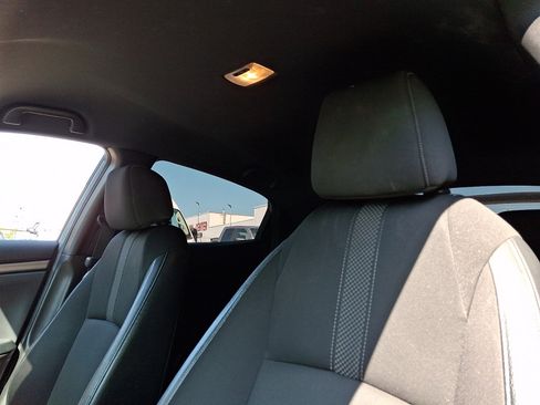 Used 2020 Honda Civic Sport image 22