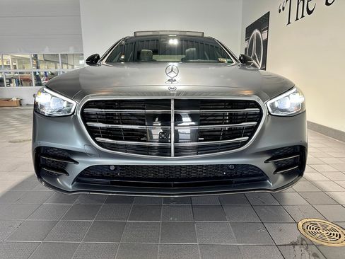 Certified 2023 Mercedes-Benz S 580 4MATIC Sedan image 2