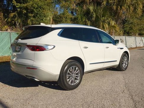 Used 2024 Buick Enclave Essence w/ LPO, Floor Liner Package image 4