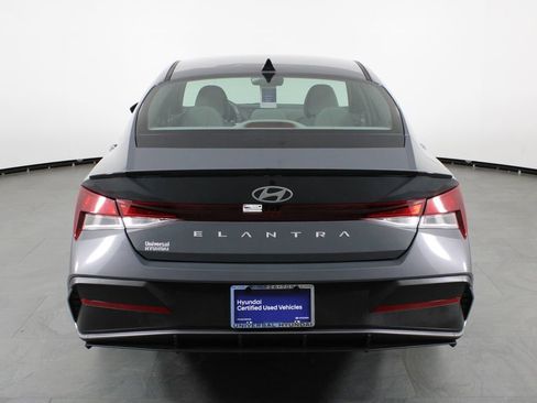 Used 2026 Hyundai Elantra Sport FWD image 11