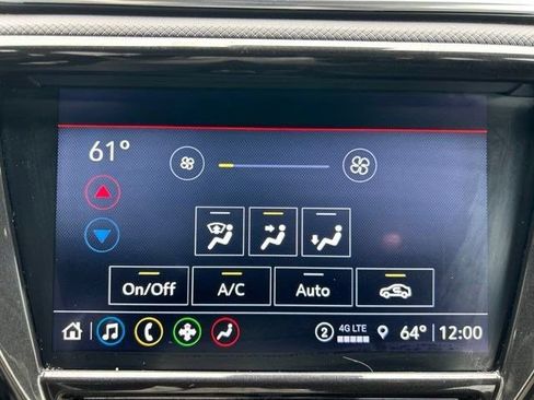 Used 2021 Chevrolet TrailBlazer RS w/ Technology Package FWD image 24