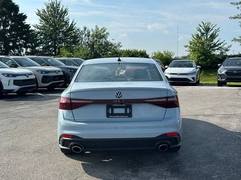 Used 2025 Volkswagen Jetta GLI Autobahn FWD image 6