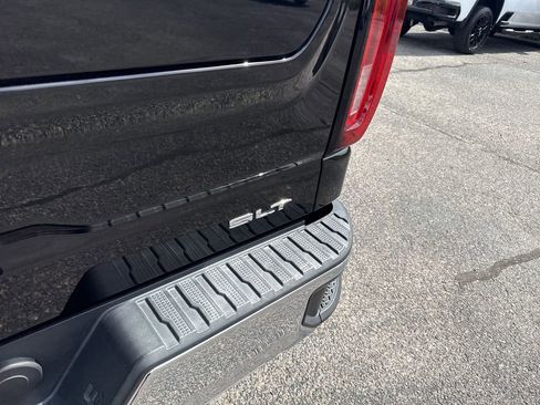 Certified 2023 GMC Sierra 1500 SLT w/ SLT Premium Package AWD/4WD image 39