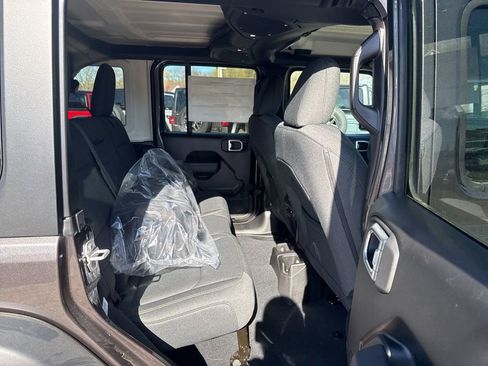 New 2026 Jeep Wrangler Unlimited Sport AWD/4WD image 24
