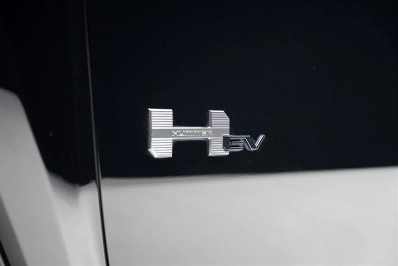 Used 2024 GMC Hummer EV 2X w/ LPO, Illumination Package AWD/4WD image 64