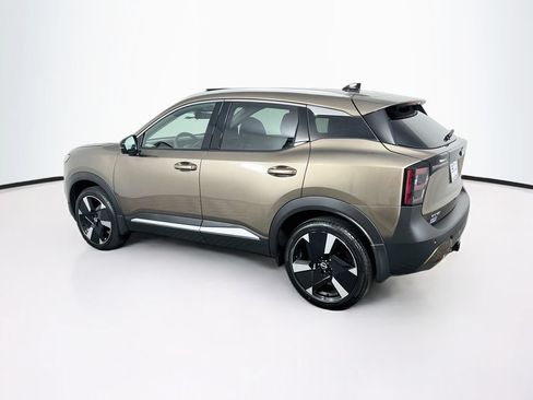 Used 2026 Nissan Kicks SR w/ SR Premium Package AWD/4WD image 5