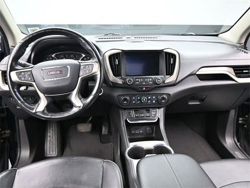 Used 2018 GMC Terrain Denali w/ Advanced Safety Package image 17