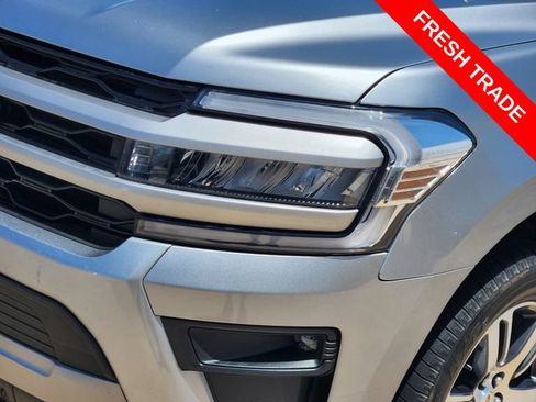 Used 2022 Ford Expedition Max XLT RWD image 9