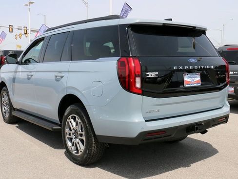 New 2026 Ford Expedition Active AWD/4WD image 7