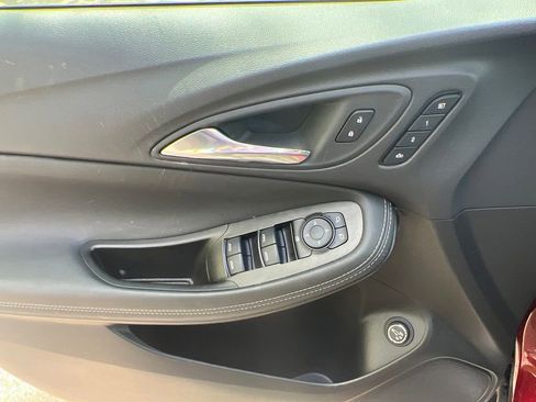 Used 2023 Buick Encore GX Essence w/ Experience Buick Package AWD/4WD image 14