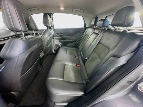 Used 2023 Nissan Ariya FWD image 32