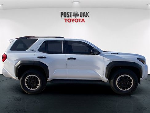 New 2025 Toyota 4Runner TRD Off-Road Premium image 8