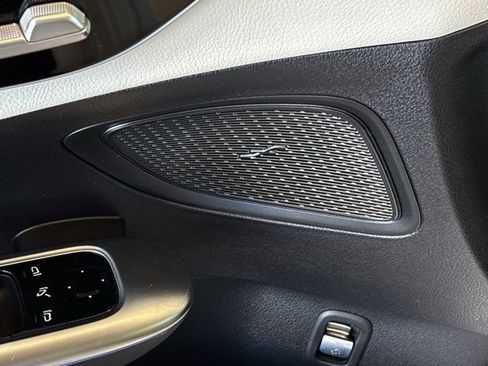 Certified 2023 Mercedes-Benz C 300 Sedan image 13