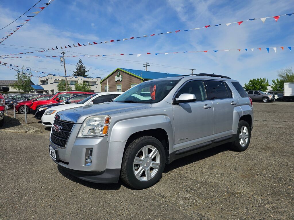 Used 2014 GMC Terrain SLT w/ Safety Package AWD/4WD image 3