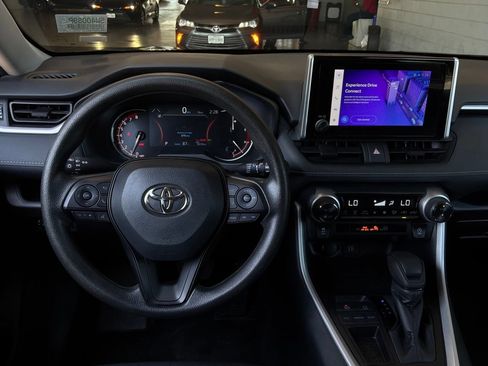 Used 2025 Toyota RAV4 XLE FWD image 14