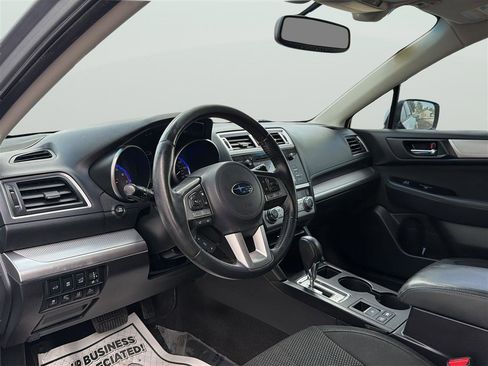 Used 2016 Subaru Outback 2.5i Premium AWD/4WD image 11