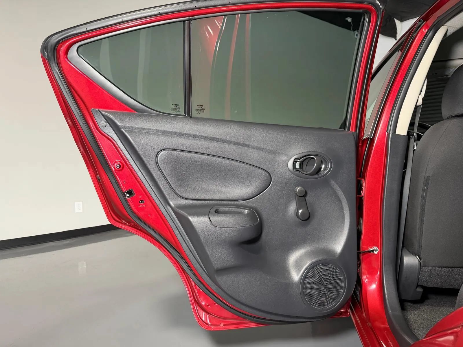 Used 2019 Nissan Versa S Plus FWD image 14