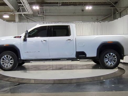 Used 2020 GMC Sierra 3500 Denali w/ Denali Ultimate Package image 6