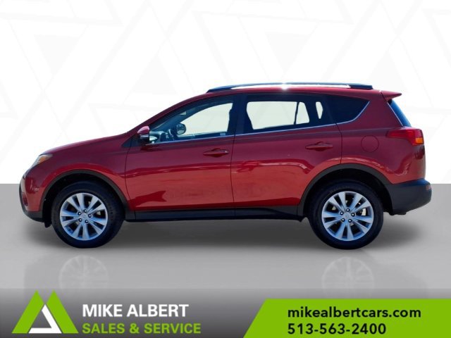 Used 2015 Toyota RAV4 Limited AWD/4WD image 4